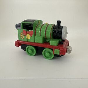 2002 Percy Christmas Snow Winter Bells Engine Diecast Train Car Thomas & Friends